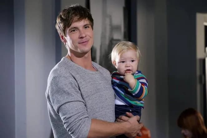 Szymek z M jak miłość: Jak radzi sobie z emocjami i zmartwieniami?