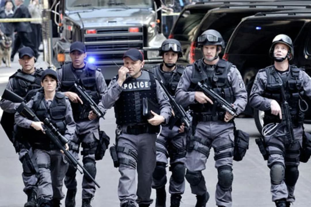 Punkt krytyczny serial - wszystko co musisz wiedzieć o kanadyjskim hicie